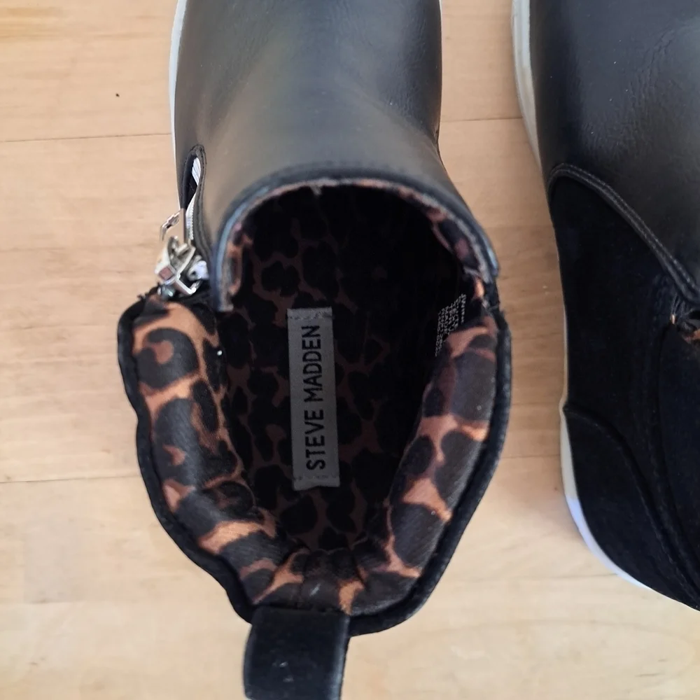 Steve Madden steve madden